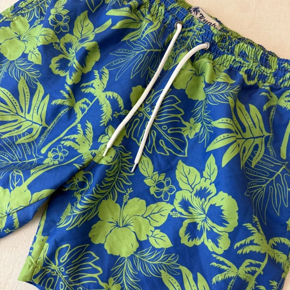 Trunks Surf & Swim Co Mens Large Blue Green Floral Tropical Hibiscus Swim Trunks